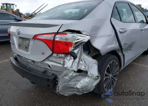 2015 Toyota Corolla S Plus z USA, uszkodzony, nr VIN 5YFBURHE0FP281314